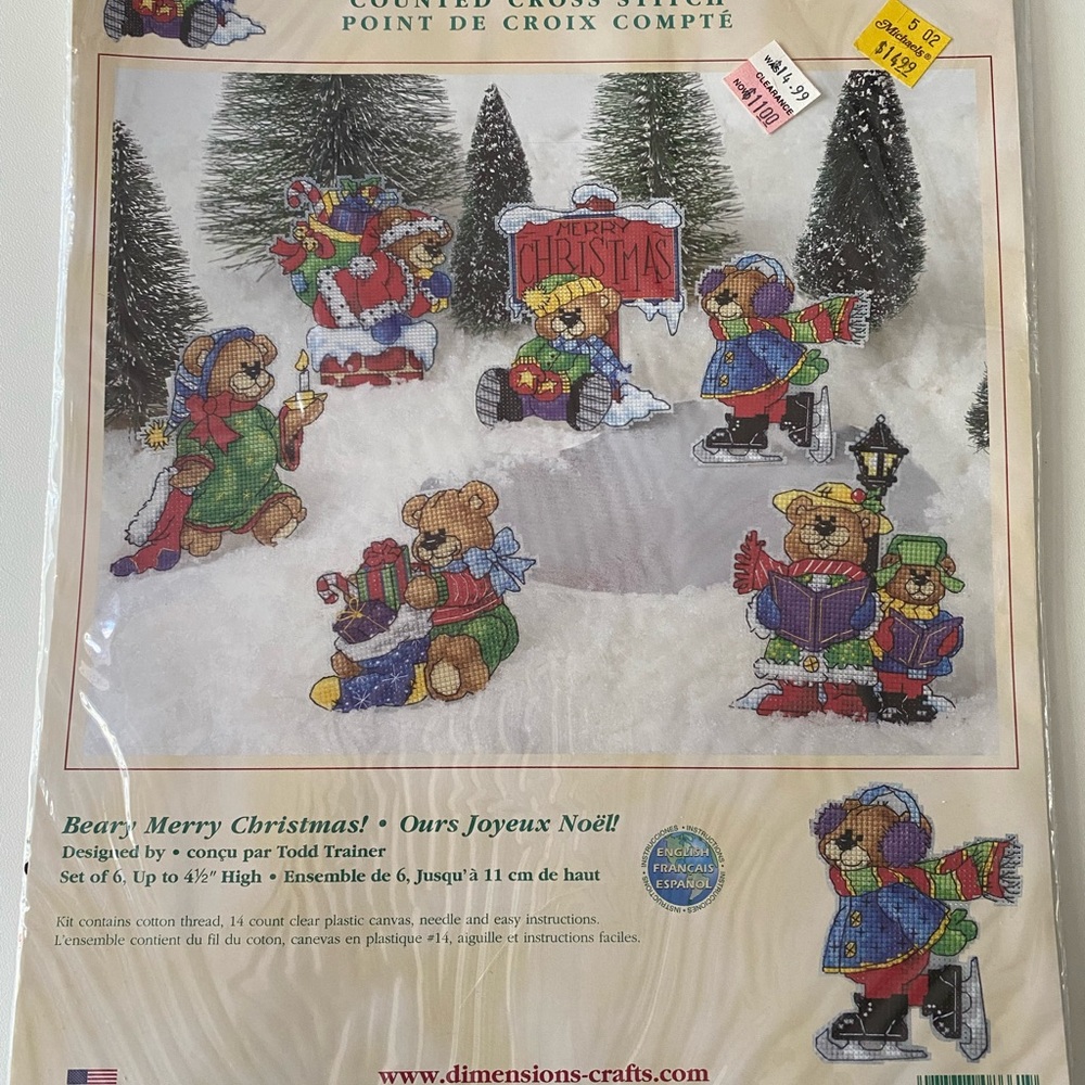 Dimensions Counted Cross Stitch Kit - Berry Merry Christmas Bears
